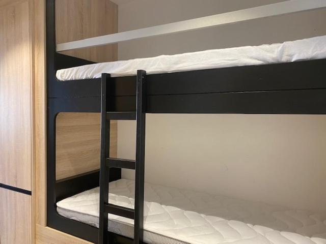 Le Diatomee - Rue Du Port Apartman Cavalaire-sur-Mer Kültér fotó